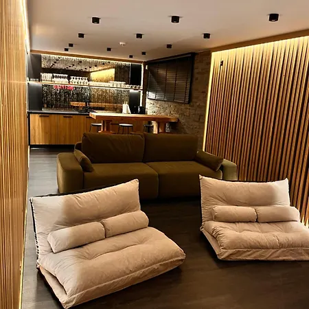 L.owca Relaksu Villa